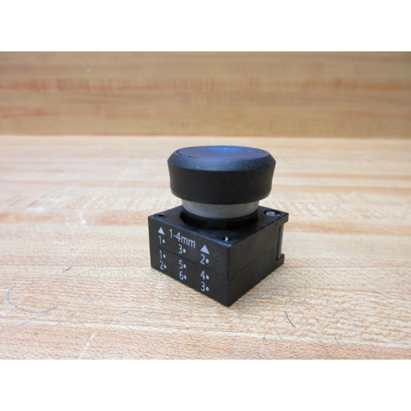Siemens 3SB3001-0AA51 Furnas Illuminated Blue Push Button WHolder - New No Box