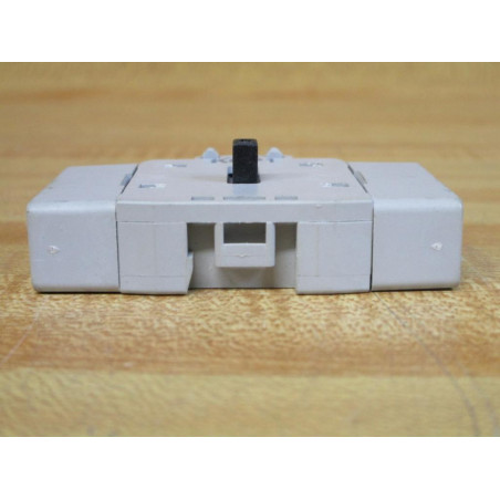 Allen Bradley 194E-E32-NP Switch Accessory 194EE32NP - New No Box