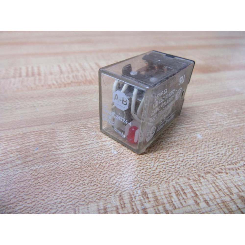 Allen Bradley 700-HC24Z24-4 24V DC Relay 700-HC24Z24-4 24VDC Series B - Used