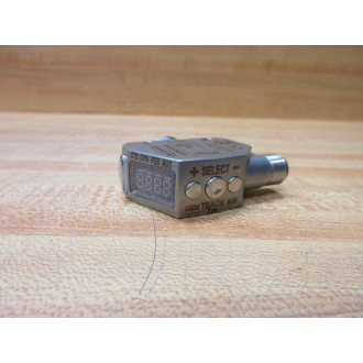 Banner Engineering Q4XTBLAF300-Q8 Photoelectric Sensor 94118
