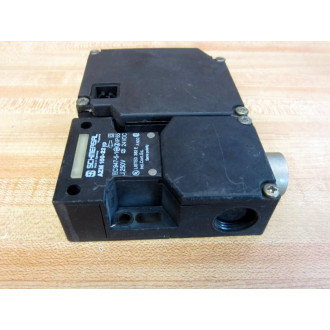 Schmersal AZM160-22YP Safety Interlock Switch AZM16022YP - Used