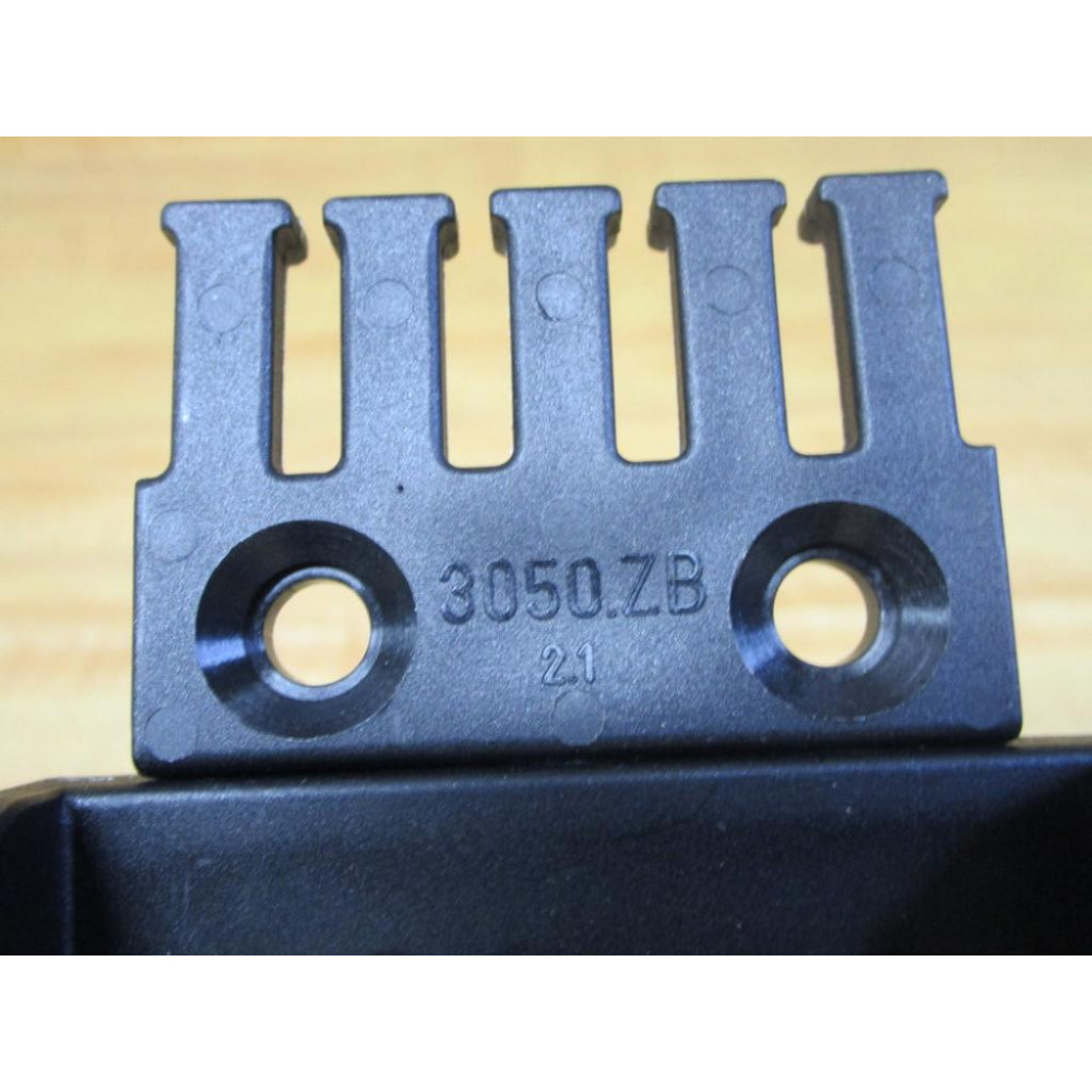 Igus 2605-3PZ E-Chain End Bracket 26053PZ - New No Box