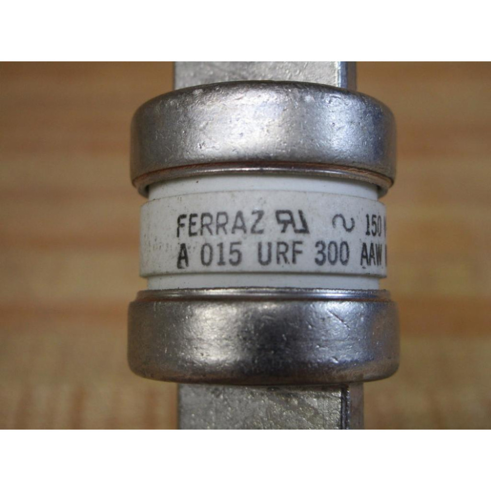 Mersen Ferraz Shawmut A 015 URF 300 AAW 300A Fuse M 77843 - New No Box