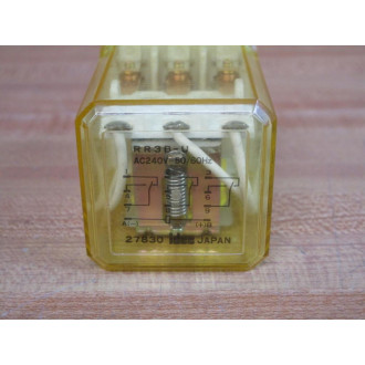 IDEC RR3B-U AC240V Relay RR3BU 7.5A 120VAC - Used