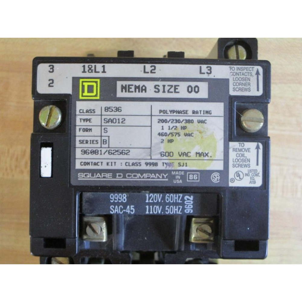 Square D 8536-SA012 Schneider Electric Starter 8536-SAO12 - Used