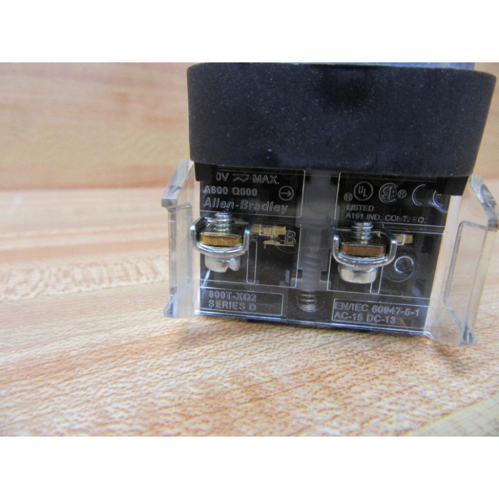 Allen Bradley 800T-QBH2RD2 Button 800TQBH2RD2 W800TC-N374, 800T-XD2