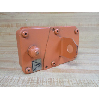 ABB 3HAC10674-1 Servo Motor 3HAC106741 WElectrical Junction Box - Used