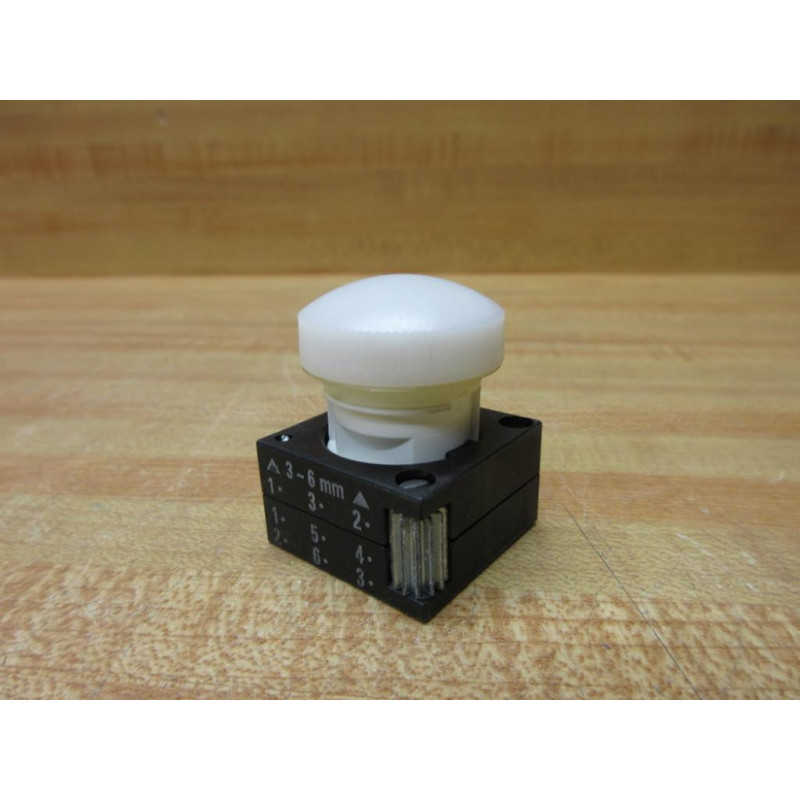 Siemens 3SB3001-6AA60 Indicator Light 3SB30016AA50 - New No Box