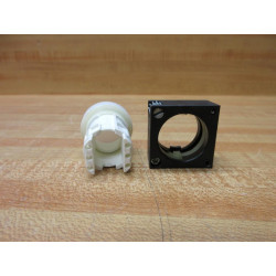 Siemens 3SB3 001-6AA60 White 3SB30016AA60 wBase - New No Box