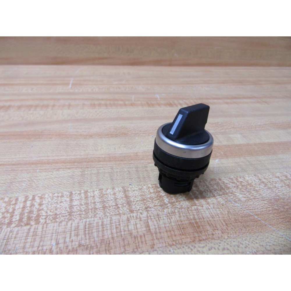 Cutler Hammer E22XK1 Eaton 3-Pos Selector Switch - New No Box