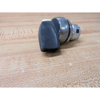 Allen Bradley 800FM-HM22 2-Pos Selector Switch 800FMHM22 (Pack of 2) - Used