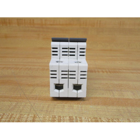 Allen Bradley 1492-FB2C30-L Fuse Holder  1492FB2C30L Series B - Used