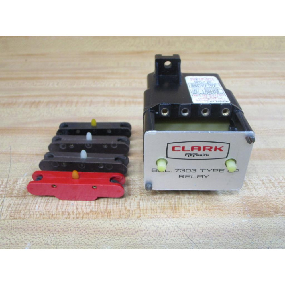 Clark 7303-CP8 8P Relay 7303CP8 1 N.C.-3 N.O. - New No Box Clark 7303-CP8 8P Relay 7303CP8 1 N.C.-3 N.O. - New No Box