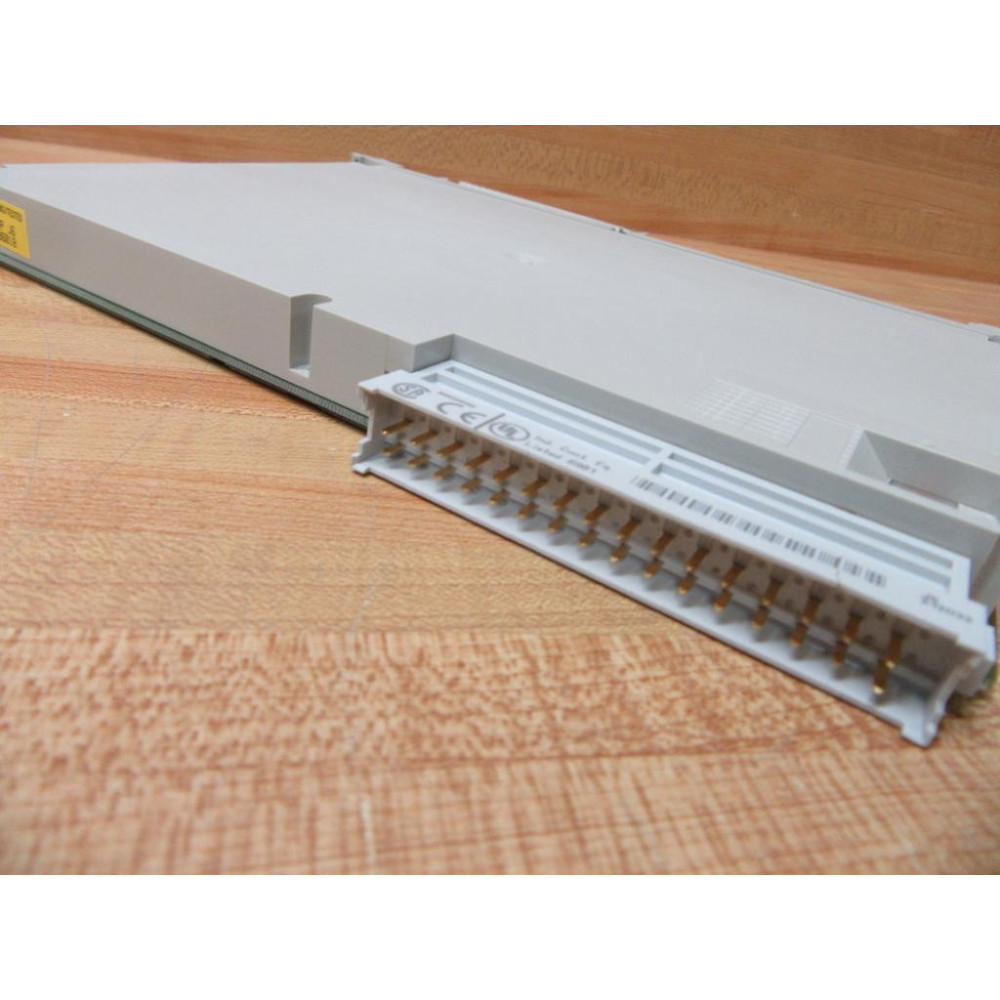 Siemens 6ES5-441-4UA14 Output Mod 6ES54414UA14 Cracked Connector