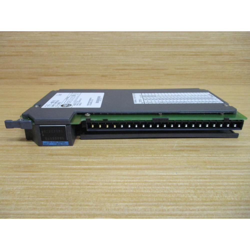 Allen Bradley 1771-IBD Input Module 1771IBD Ser.B,Rev.E03,96134473 C01 - Used