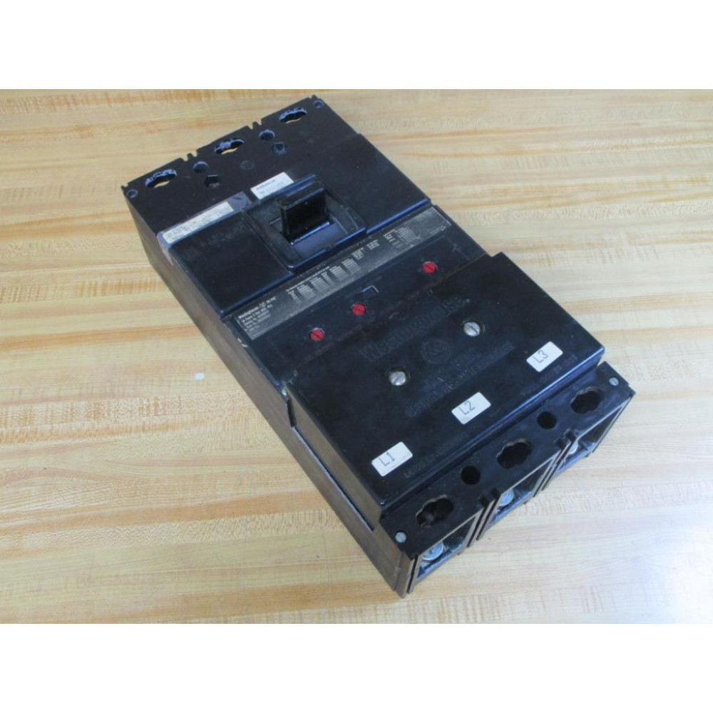 Westinghouse LA3400PRF Tri-Pac 400A Circuit Breaker With Cover - Used
