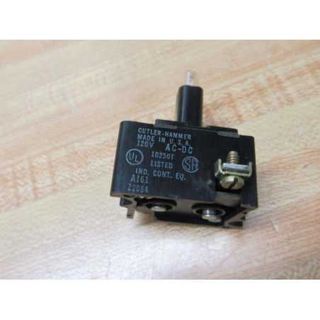 Cutler Hammer 10250T80 Eaton Light Module For Push-Pull Operator - New No Box