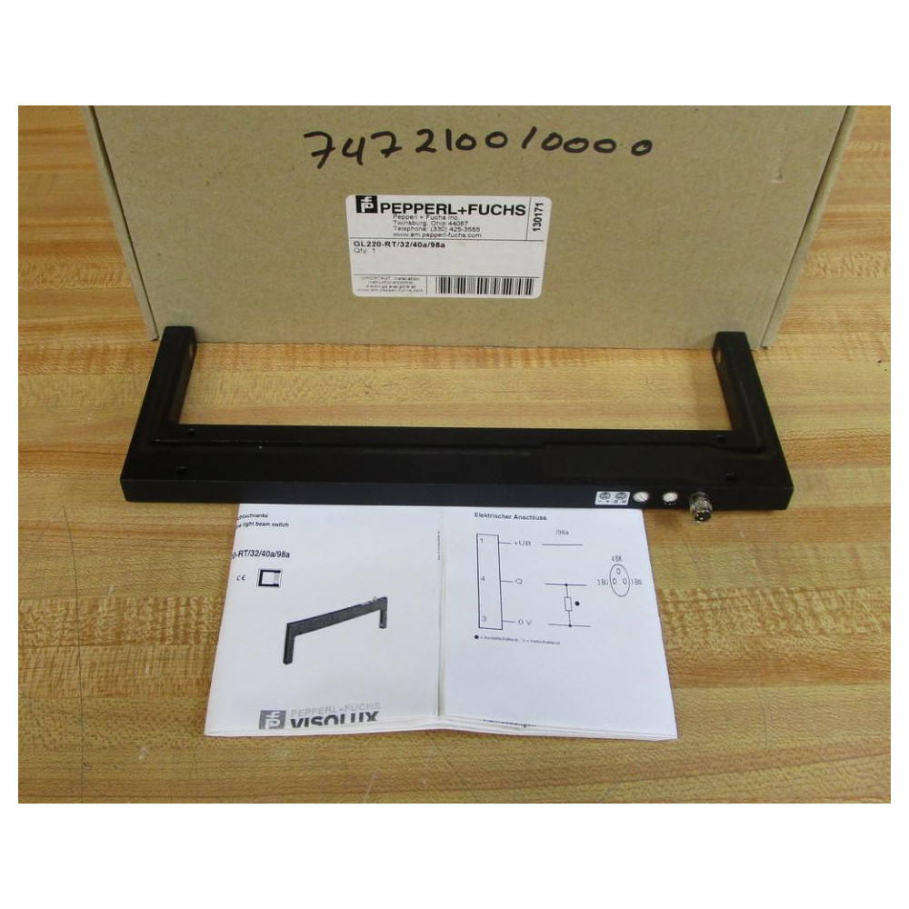 Pepperl + Fuchs GL220-RT3240a98a Visolux Photoelectric Slot Sensor