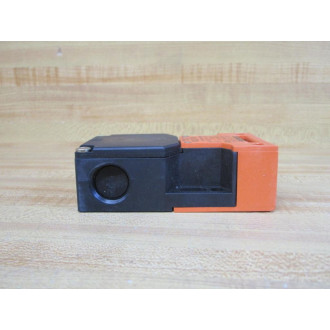 Siemens 3SE3 243-0XX40 Limit Switch 3SE32430XX40
