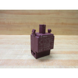 General Electric P9PDMVD CEMA GE Lamp Holder - New No Box