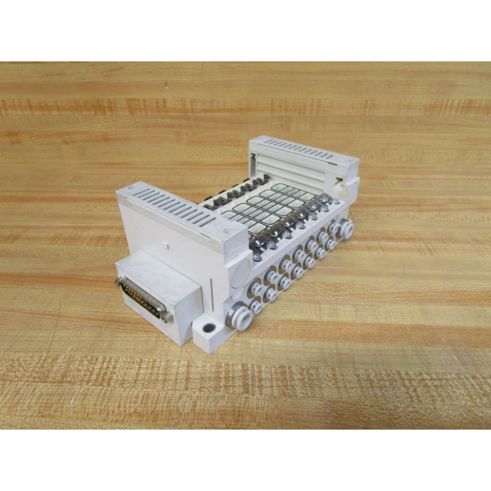 SMC VV5Q21-07C4FS0-S-X50US Manifold Base VV5Q2107C4FS0SX50US - Used