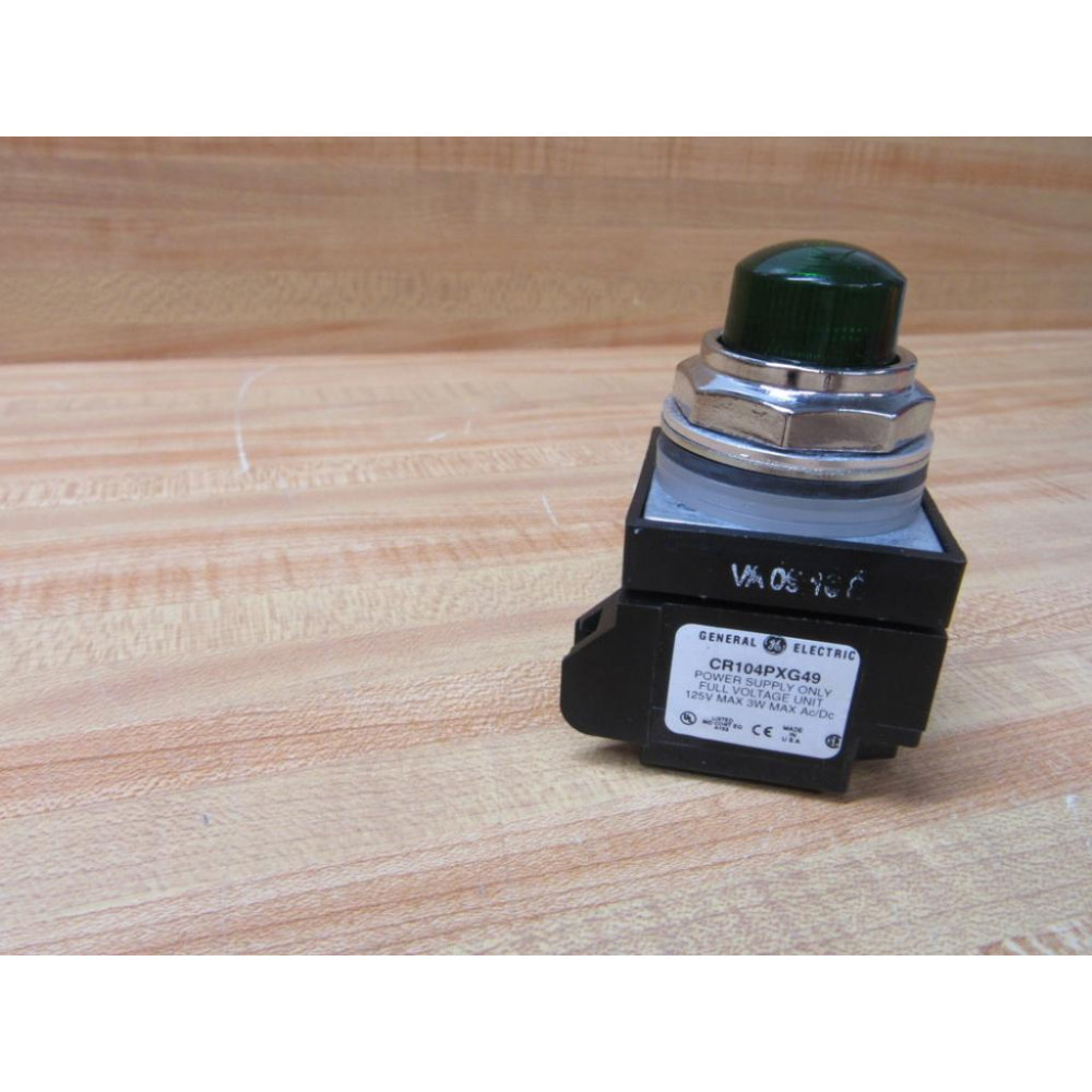 General Electric CR104PLT22G GE Push Button Pilot Light WO Contact - New No Box