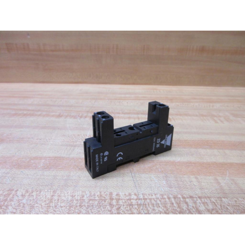 Carlo Gavazzi ZD35 Relay Socket - New No Box