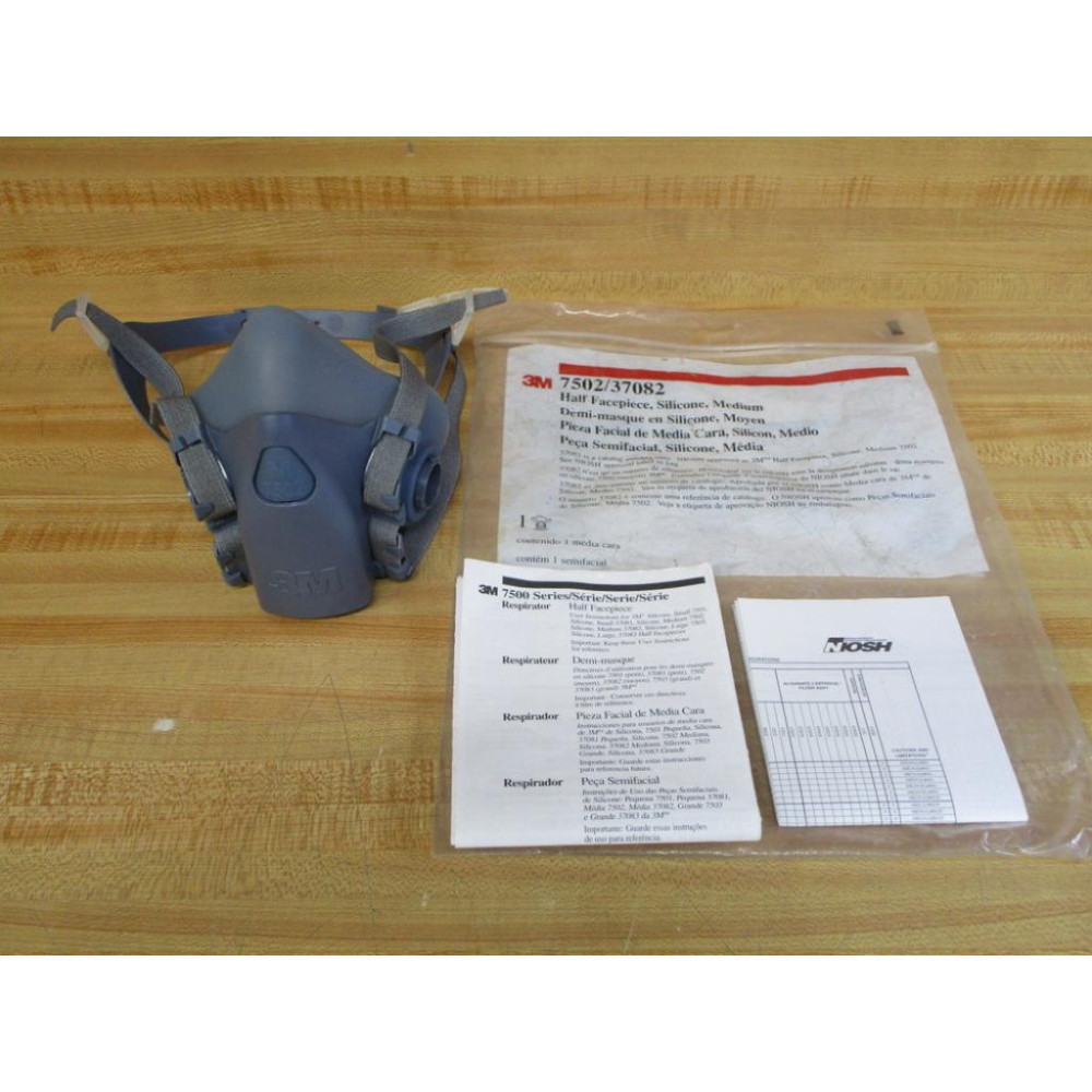 3M 750237082 Half Facepiece Reusable Respirator 7502