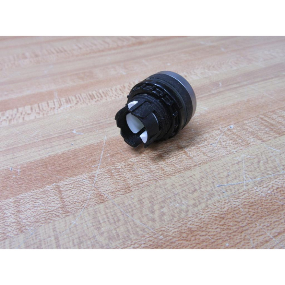 Eaton RLT-GN KlocknerMoeller Green Button RLTGN - New No Box
