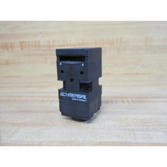 Schmersal AZ 17-11ZK Safety Switch AZ1711ZK - Used