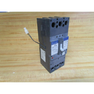 General Electric SFHA36AT0250 250A HI-Break Circuit Breaker Chipped - Used