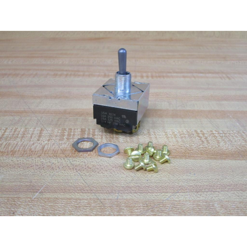 Cutler Hammer 0134 Eaton Toggle Switch - New No Box