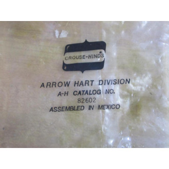 Crouse - Hinds 82602 Arrow Hart Toggle Switch 8226
