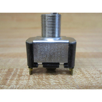 Crouse - Hinds 82602 Arrow Hart Toggle Switch 8226