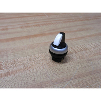 Eaton M22-WRK3 Cutler Hammer 3-Pos Switch M22WRK3 (Pack of 3) - New No Box Eaton M22-WRK3 Cutler Hammer 3-Pos Switch M22WRK3 (Pack of 3) - New No Box