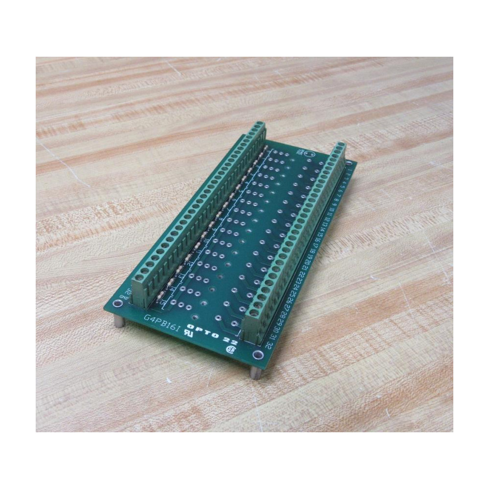 Opto 22 G4PB16I IO Rack - Used