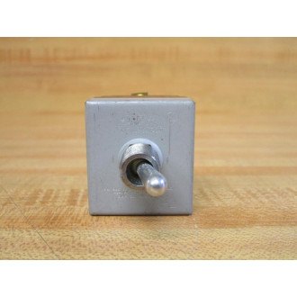 McGill 0140-4020 Toggle Switch 01404020 - New No Box