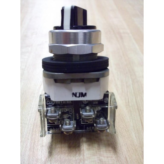Allen Bradley 800T-N2KF4B Selector Switch Ser. T, W (2) 800T-XA