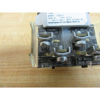 Allen Bradley 800T-J2KE7A Selector Switch - New No Box