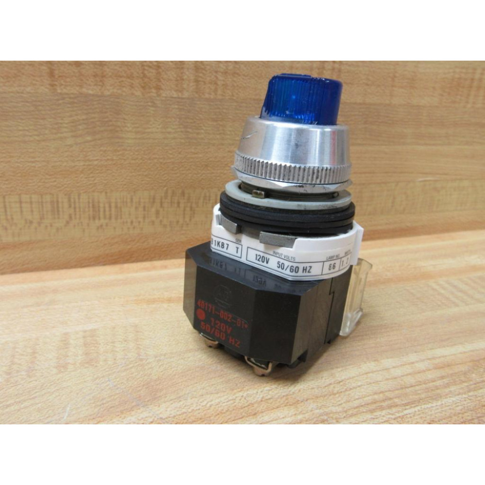 Allen Bradley 800T-16JX91KB7 Selector Switch Blue-Ser T - Used
