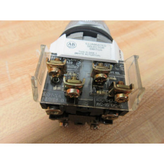 Allen Bradley 800T-16JX91KB7 Selector Switch Blue-Ser T - Used