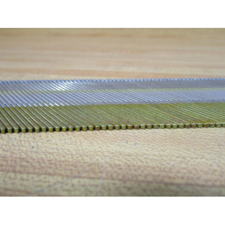 Hitachi 14318 2-12" Finish Nails (Pack of 2700)