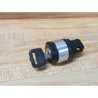Allen Bradley 800ES-KM2R2 2-Pos. Keyed Selector Switch 800ESKM2R2 - New No Box