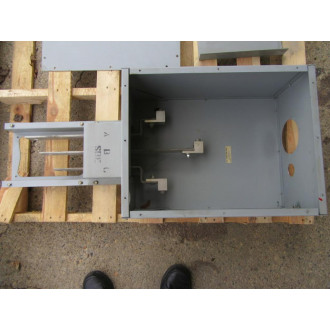 Crouse-Hinds PETB304 Busway Plug - Refurbished