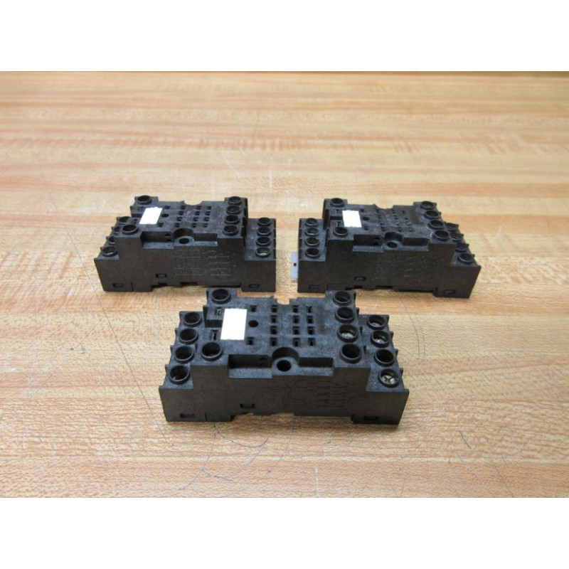 Finder 94.74 Relay Socket 9474 Black (Pack of 3) - Used
