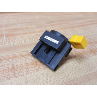 IDEC HW-CB10 Contact Block Assy. HWCB10 WO Contact (Pack of 3) - Used