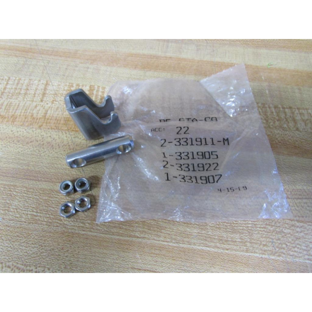 Destaco 22 Latch Clamp Kit 331905