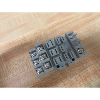Square D 8501-NR82 Relay Socket 8501NR82 15Amp 300V (Pack of 4) - Used