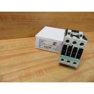 Siemens 3RT1025-1BB40 Motor Starter Contactor  3RT10251BB40