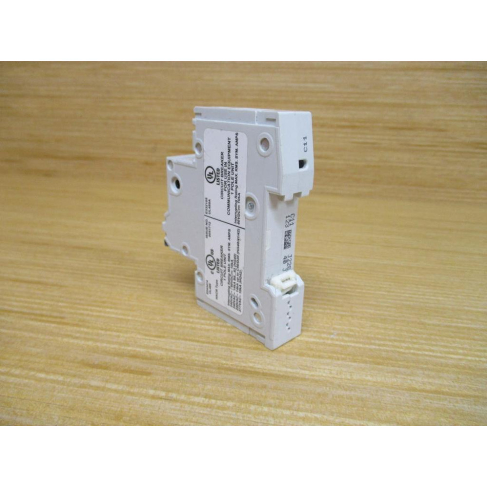 Siemens 5SJ4111-7HG40 5A Circuit Breaker 5SJ41117HG40 - Used